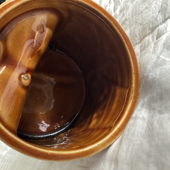 VINTAGE TIKKI GLAZED CERAMIC MUG WITH CONCAVE HANDLE; PRETTY COOL! - Picture 7 of 9